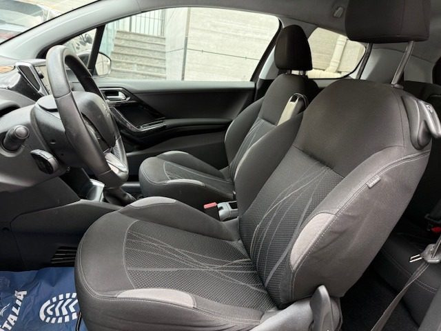 PEUGEOT 208 usata, con Controllo trazione