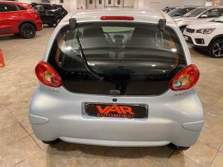 TOYOTA Aygo usata, con Alzacristalli elettrici