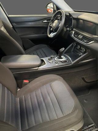 ALFA ROMEO Stelvio usata, con Airbag