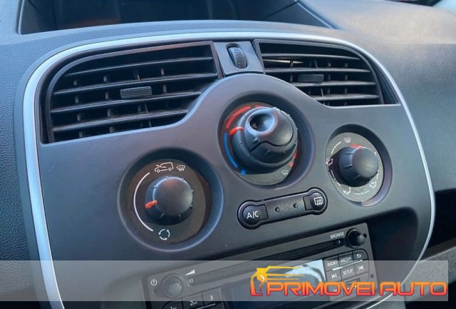 RENAULT Kangoo usata, con Climatizzatore
