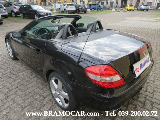 MERCEDES-BENZ SLK 200 usata 32