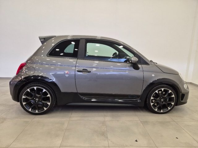 ABARTH 695 usata, con Boardcomputer
