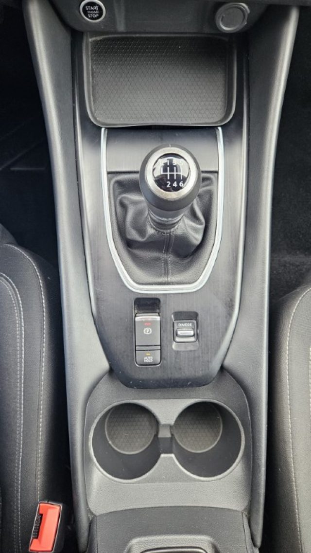 NISSAN Qashqai usata, con Climatizzatore