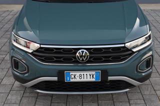 VOLKSWAGEN T-Roc usata, con Volante in pelle