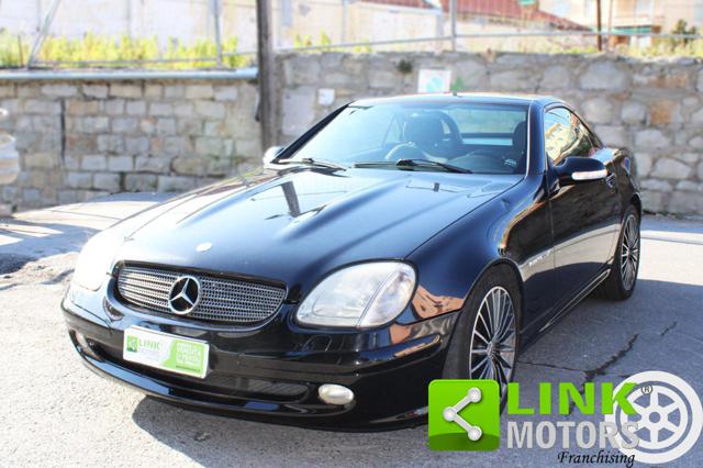MERCEDES-BENZ SLK 200 usata, con Bluetooth