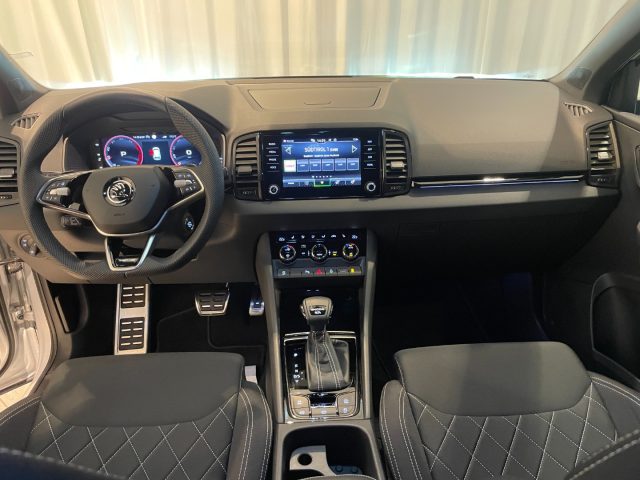 SKODA Karoq usata, con Autoradio