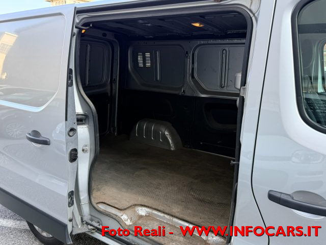 OPEL Vivaro usata, con Chiusura centralizzata telecomandata