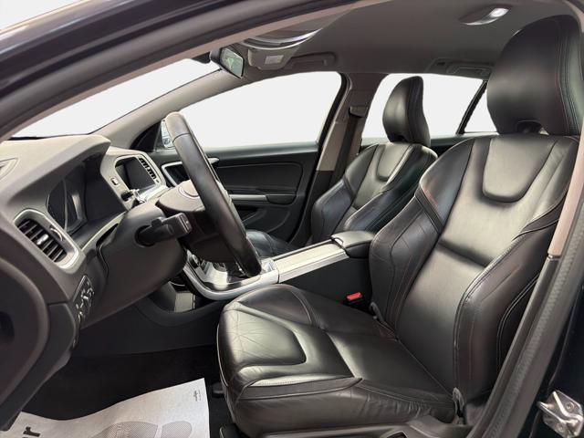 VOLVO V60 usata, con Cronologia tagliandi