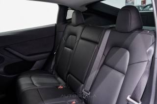 TESLA Model Y usata, con Luci diurne LED