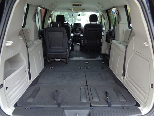 CHRYSLER Grand Voyager usata, con Cronologia tagliandi