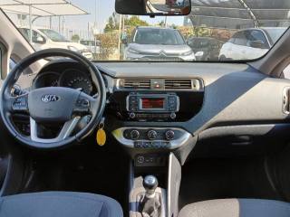 KIA Rio usata, con ESP