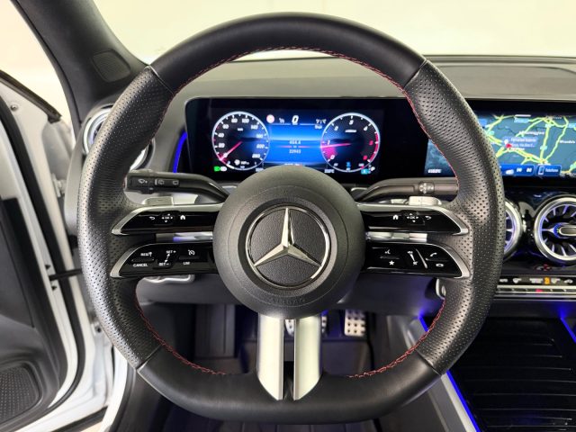 MERCEDES-BENZ GLB 200 usata, con Controllo trazione