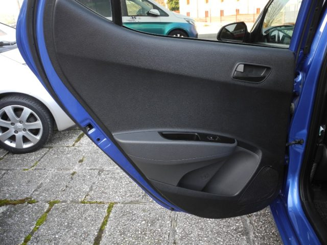 HYUNDAI i10 usata 41