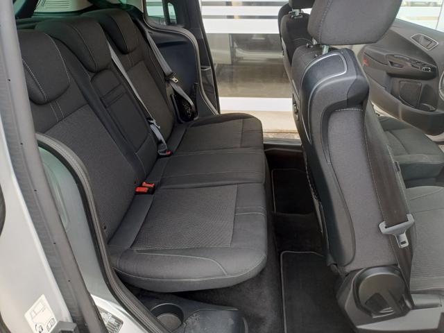 FORD B-Max usata, con Autoradio