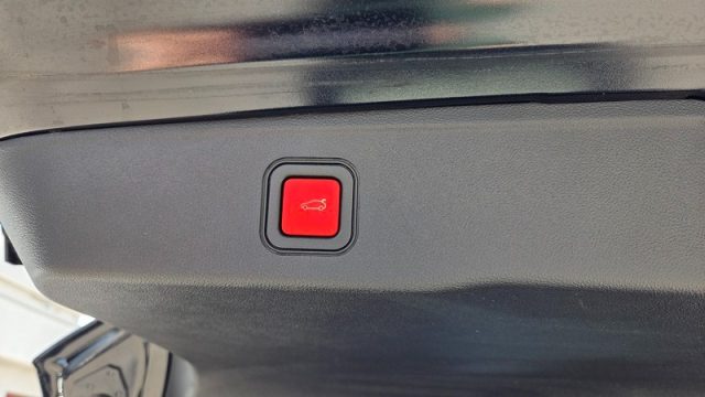 JEEP Avenger usata, con Controllo automatico clima