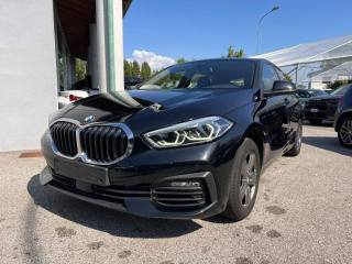 BMW 116 d 5p. Business Advantage Automatica Led