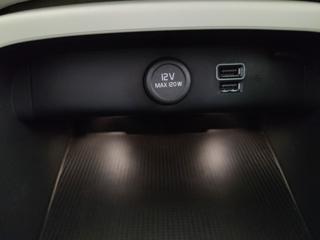 VOLVO XC40 usata, con Portellone posteriore elettrico