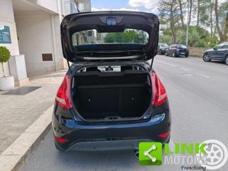 FORD Fiesta usata, con USB