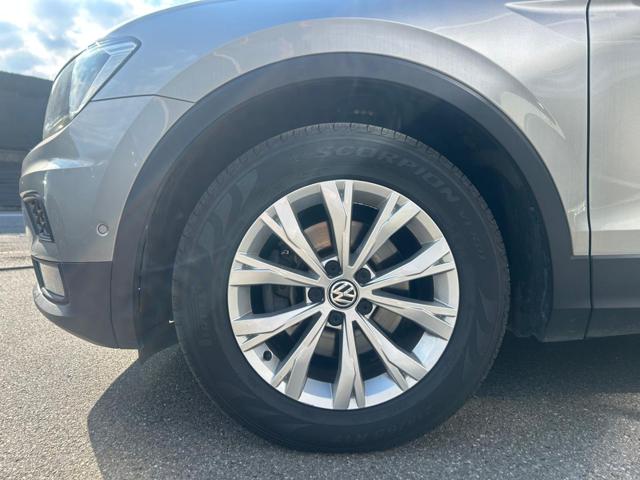 VOLKSWAGEN Tiguan usata, con Autoradio