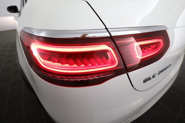 MERCEDES-BENZ CLA usata 8