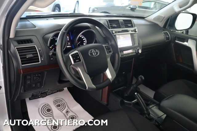 TOYOTA Land Cruiser usata, con Boardcomputer