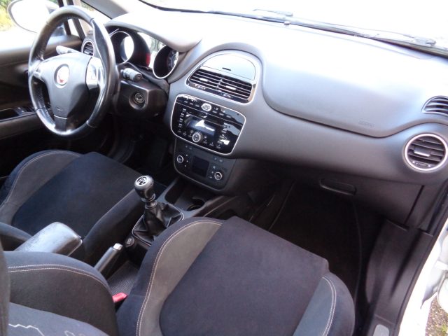 FIAT Punto Evo usata, con Autoradio