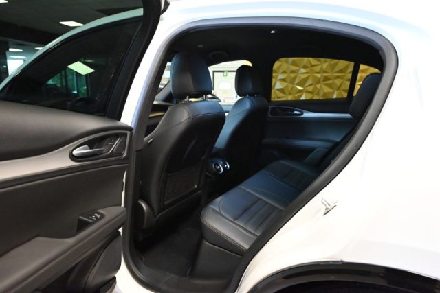 ALFA ROMEO Stelvio usata 28