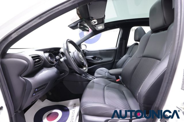 TOYOTA Yaris usata, con Sedile posteriore sdoppiato