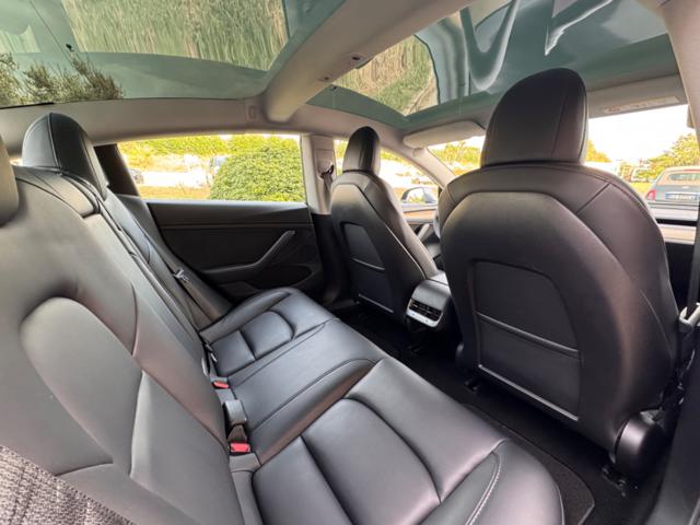 TESLA Model 3 usata, con Touch screen
