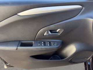 OPEL Corsa usata, con Sensori di parcheggio posteriori