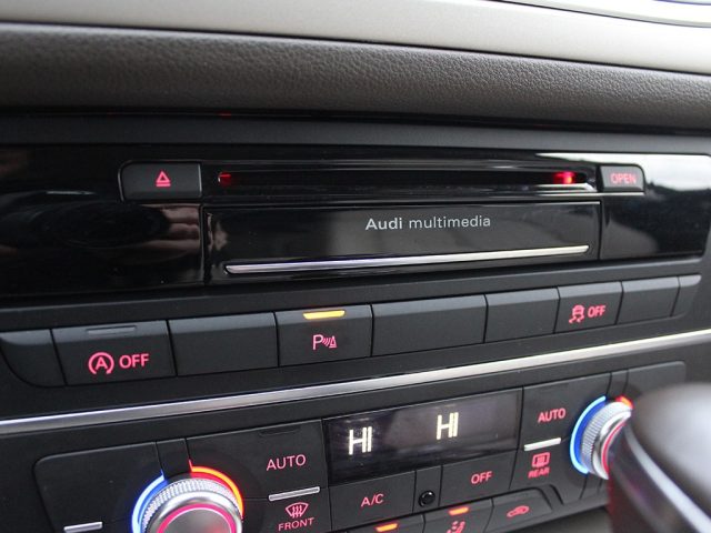 AUDI A6 usata, con Autoradio digitale