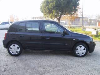 RENAULT Clio usata, con Fendinebbia