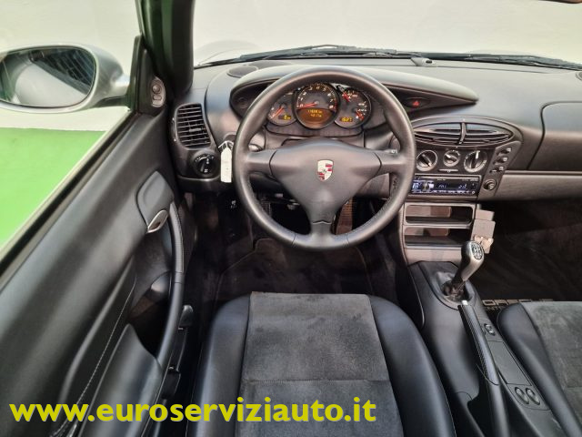 PORSCHE Boxster usata, con MP3