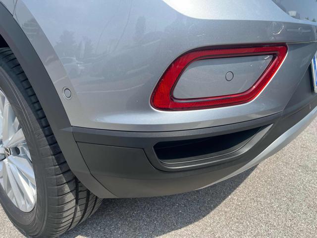 VOLKSWAGEN T-Roc usata, con Volante multifunzione