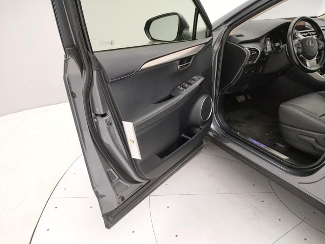 LEXUS NX 300h usata 59