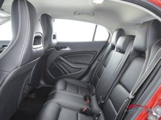 MERCEDES-BENZ GLA 200 usata 9