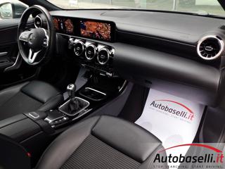 MERCEDES-BENZ CLA 200 usata, con Tettuccio apribile