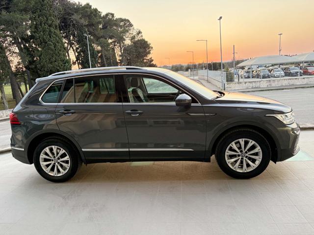 VOLKSWAGEN Tiguan usata, con Airbag Passeggero