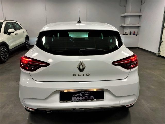 RENAULT Clio usata, con Autoradio