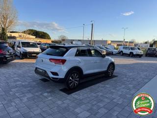 VOLKSWAGEN T-Roc usata, con Cerchi in lega