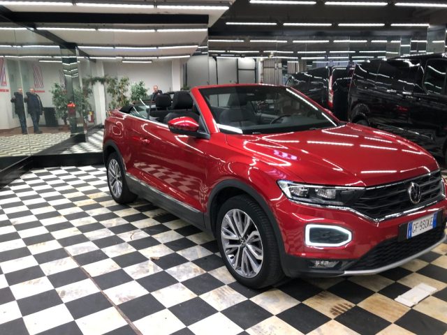VOLKSWAGEN T-Roc usata, con Fendinebbia