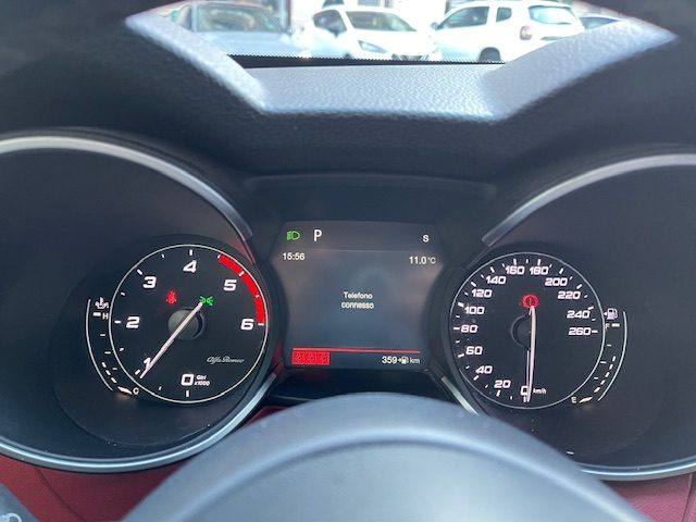 ALFA ROMEO Stelvio usata, con USB