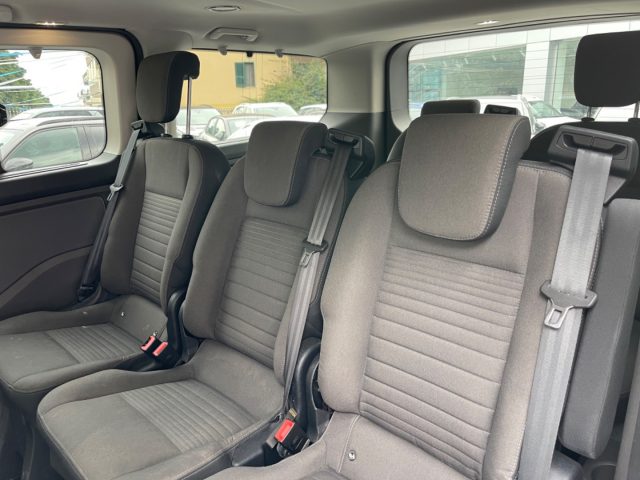 FORD Tourneo Custom usata, con Autoradio