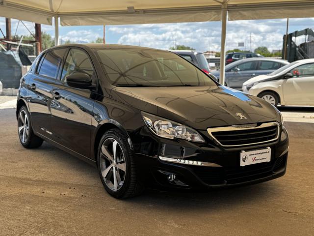 PEUGEOT 308 usata, con Alzacristalli elettrici