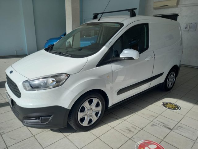 FORD Transit Courier usata, con Alzacristalli elettrici