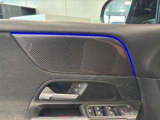MERCEDES-BENZ GLB 200 usata, con USB