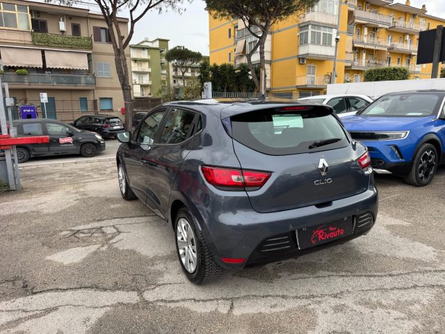 RENAULT Clio usata, con Autoradio
