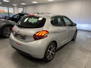 PEUGEOT 208 usata, con Airbag Passeggero
