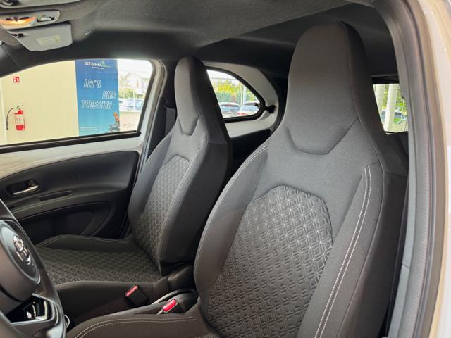TOYOTA Aygo X usata, con Climatizzatore