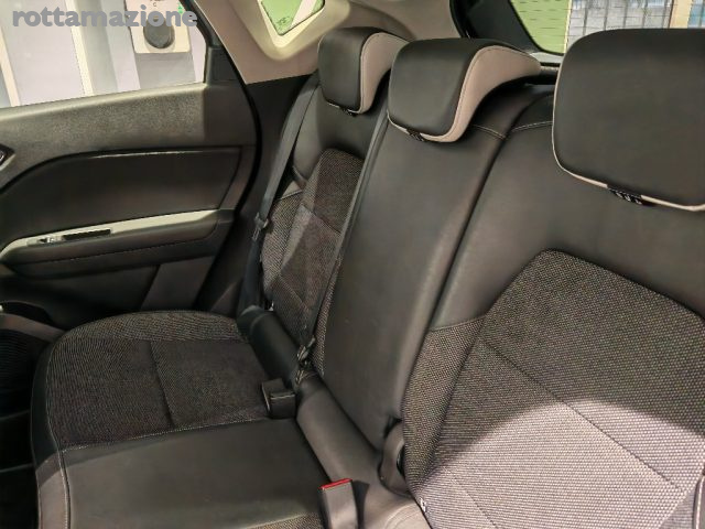 RENAULT Captur usata, con Touch screen